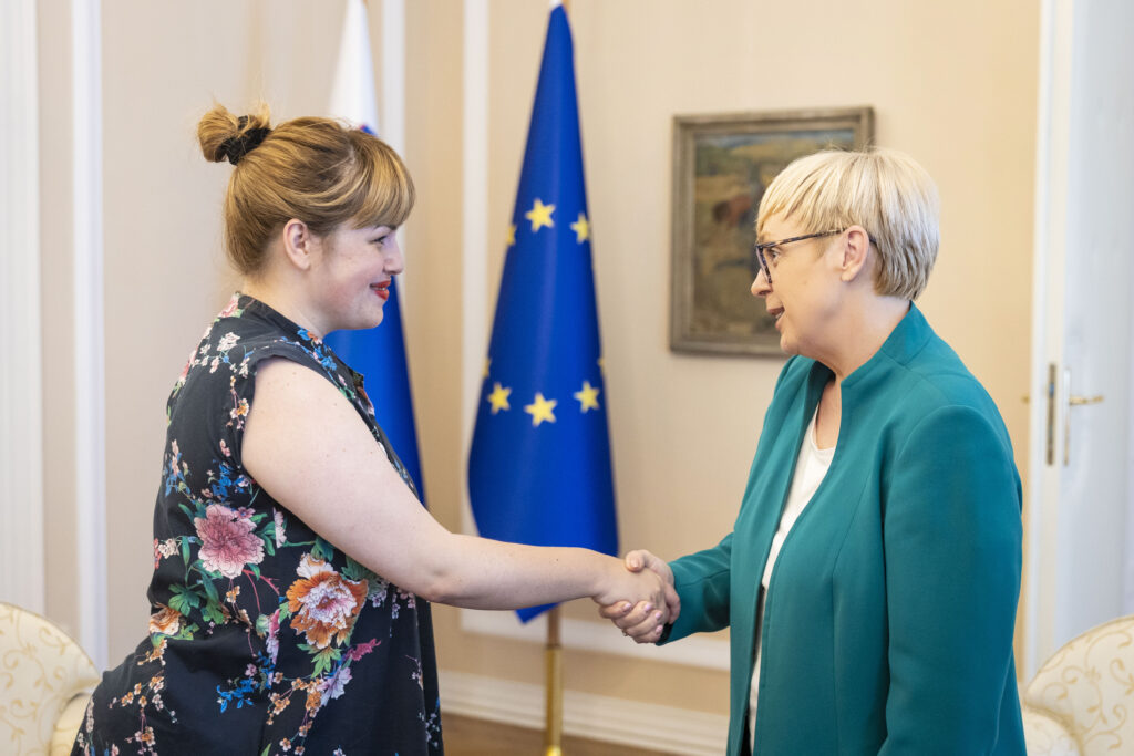 Image for Nataša Pirc Musar je Inštitut 8. marec pravno zastopala le enkrat